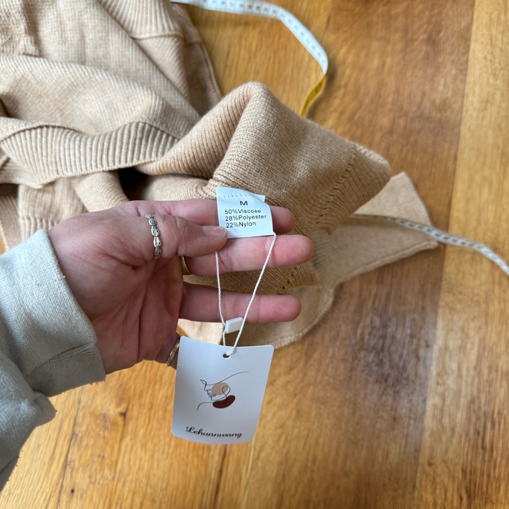 NWT Oversized Knit Pull Over Sweater - Picture 7 of 9